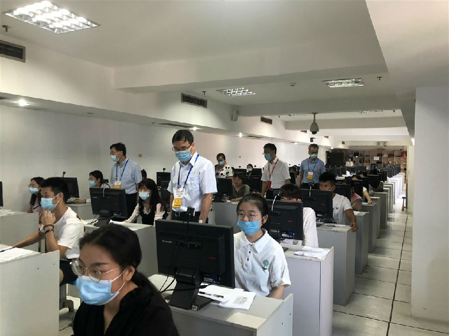 江西省財政廳二級巡視員程繼強巡視會計專業技術資格考試工作！